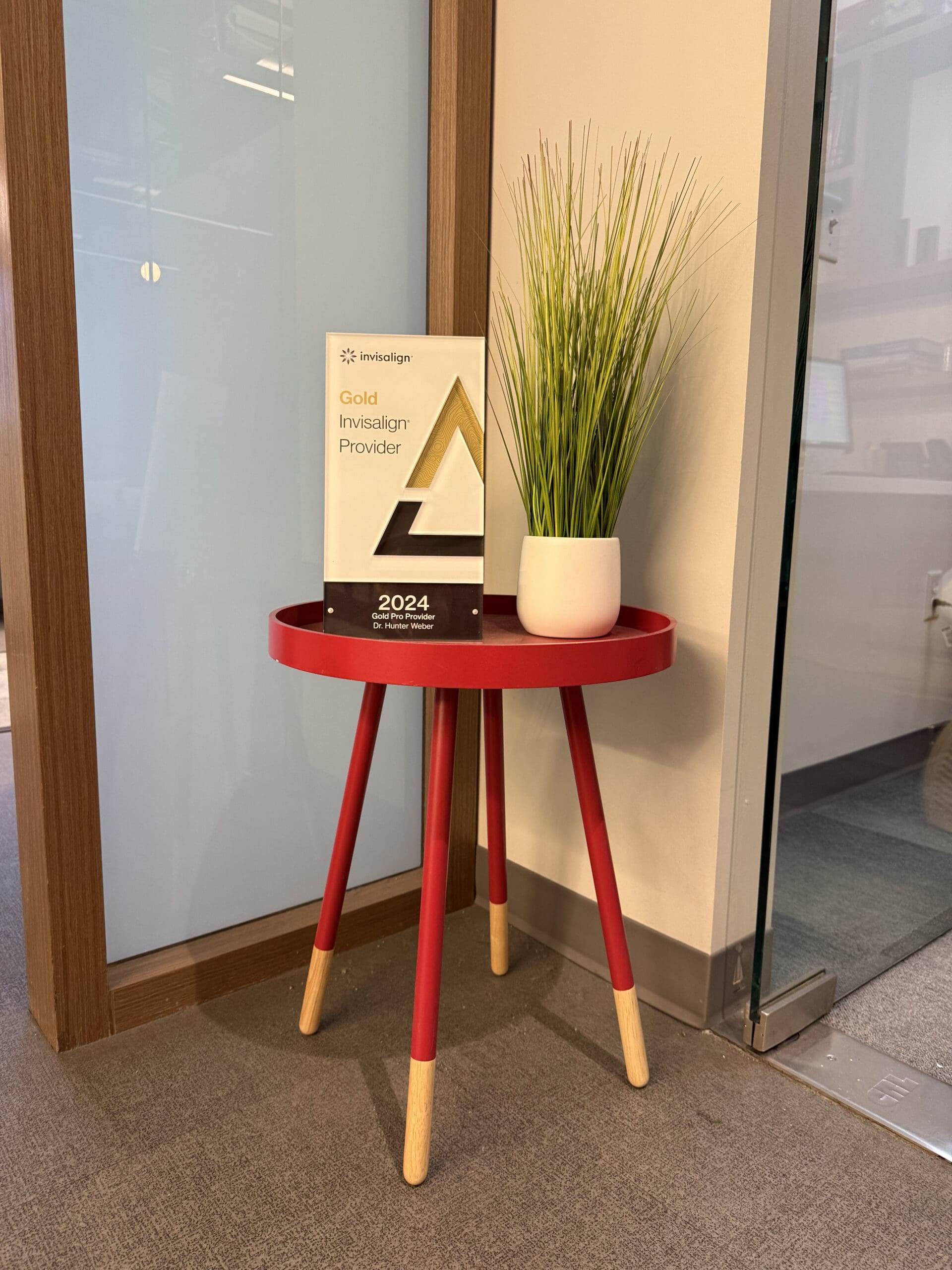 Invisalign Gold Provider 2024 award at Dental Solutions of Central Park